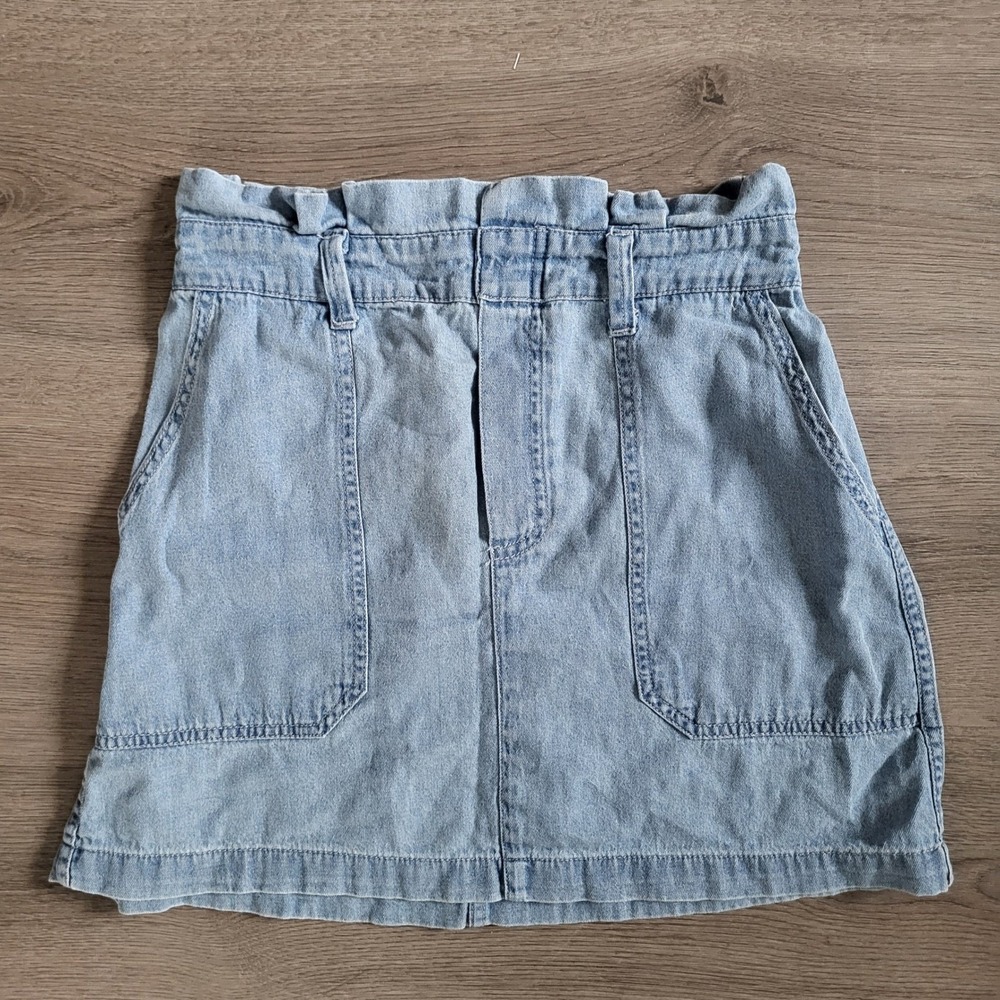 American Eagle Light Wash Denim Paperbag Waist Mini Skirt XS High Rise Utility
